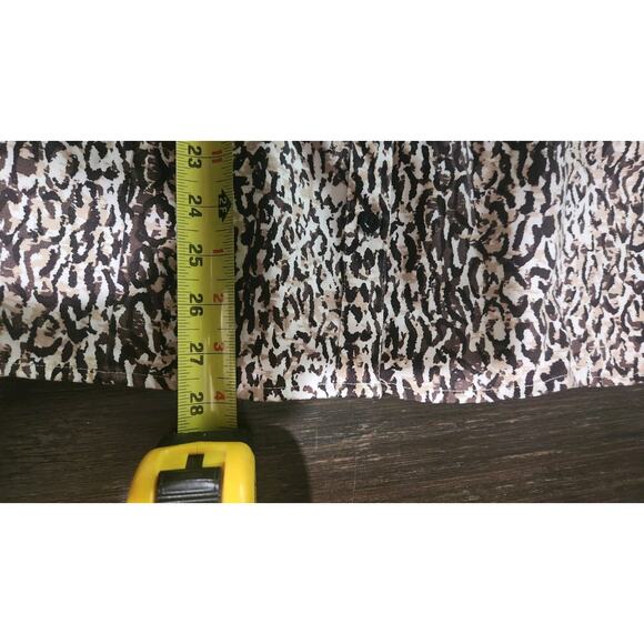 Apt. 9 Women's 1X Brown Leopard Print Blouse Shirt Button Up Stretch Classic Top - Picture 7 of 10